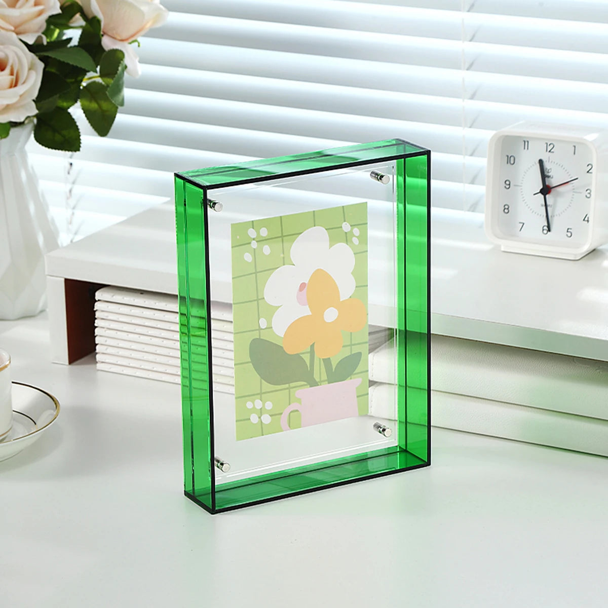 Modern Clear Photo Frame Stand